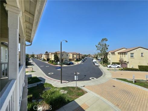 201 W Sparkleberry   Avenue, Orange, CA