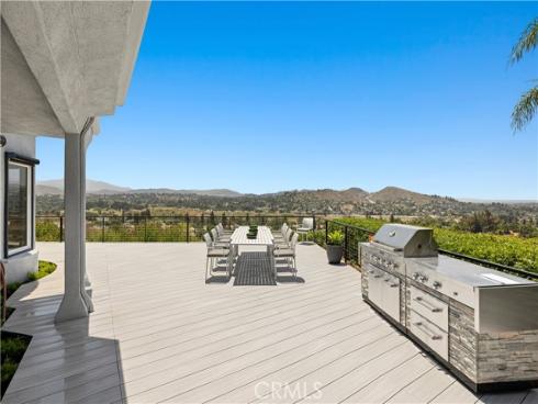 5506 E Crest De Ville   Avenue, Orange, CA