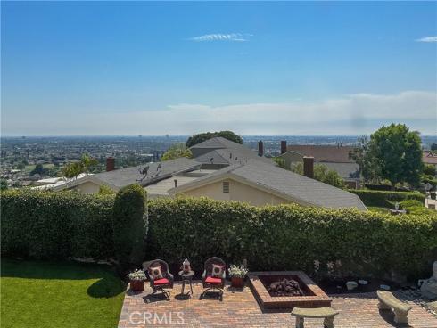 2298  N Rockridge Place  , Orange, CA