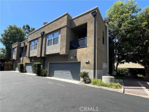 561 W Maple   Avenue, Orange, CA