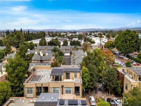 561 W Maple   Avenue, Orange, CA