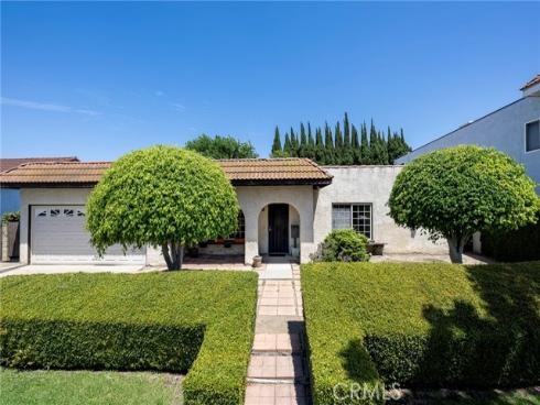 2555 N North Delta Street  , Orange, CA