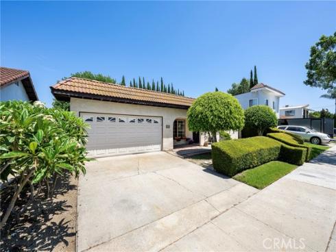 2555 N North Delta Street  , Orange, CA