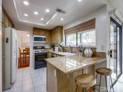 940 W Badger Pass   Lane, Orange, CA