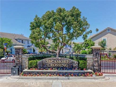 525 S Cinnamon  36  Way, Orange, CA