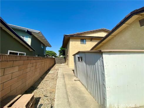 547 N Wrightwood   Drive, Orange, CA