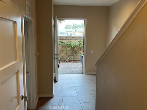 563 W Maple   Avenue, Orange, CA