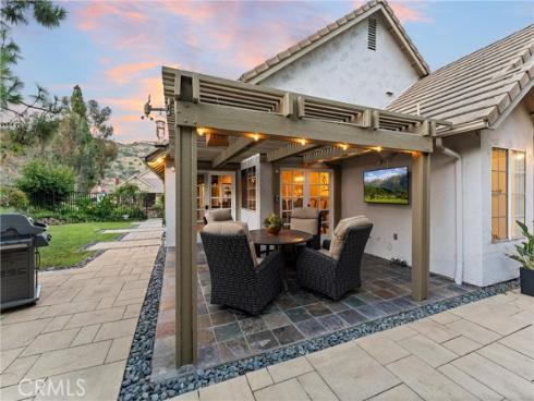 6416 E Kings Crown   Road, Orange, CA