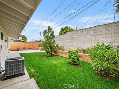 525 N Emerald   Drive, Orange, CA