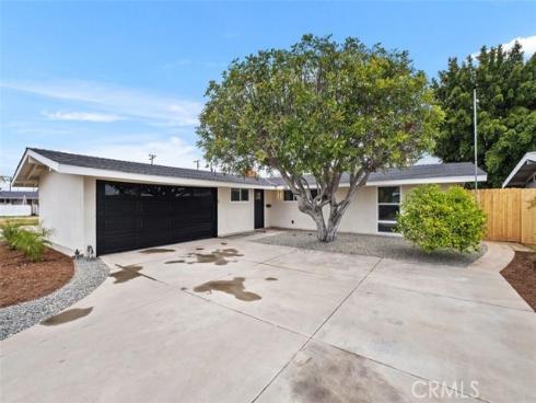 525 N Emerald   Drive, Orange, CA