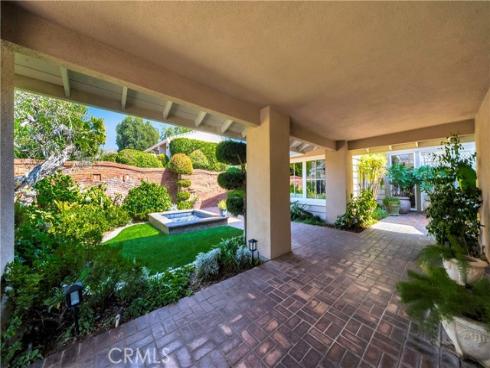 5618 E Crest De Ville   Avenue, Orange, CA