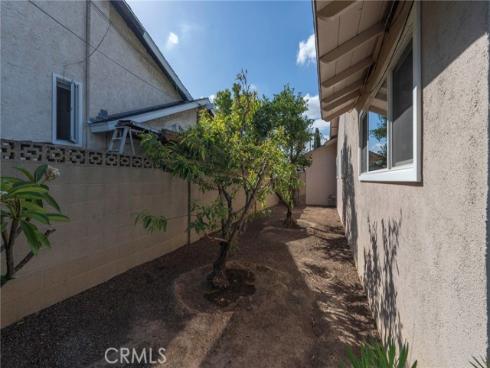 1045 E Carleton   Avenue, Orange, CA