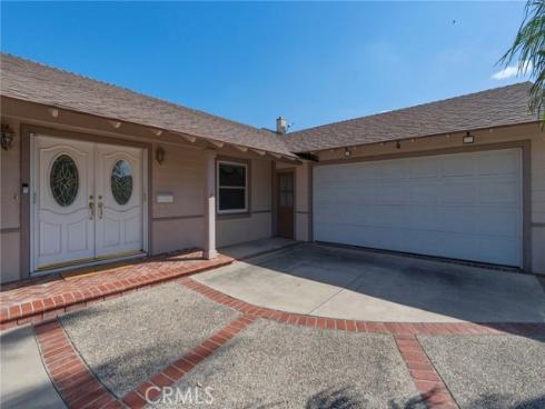 1045 E Carleton   Avenue, Orange, CA