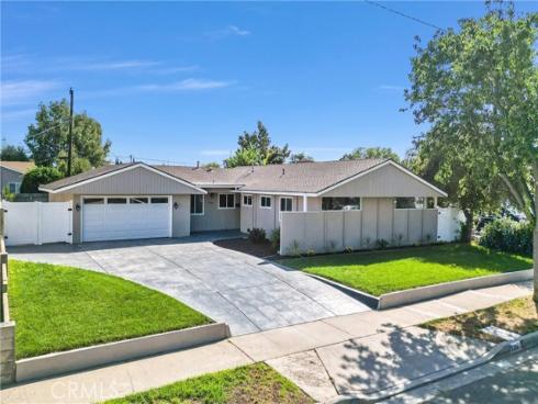 2216 E Cloverdale   Avenue, Orange, CA