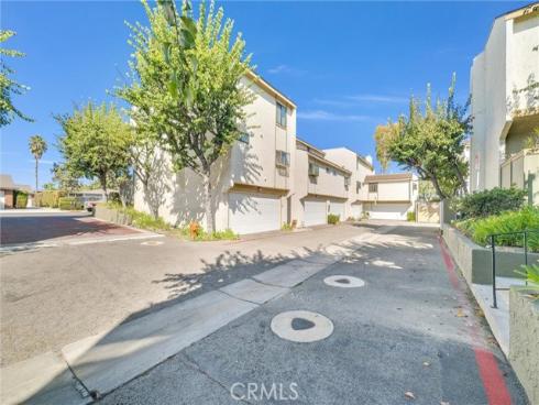 2000 W Palmyra  2  Avenue, Orange, CA