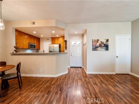 8215 E White Oak Ridge  22 , Orange, CA