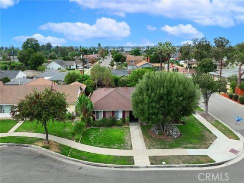 2290 N Maplewood   Street, Orange, CA