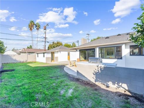 824 N Lincoln   Street, Orange, CA