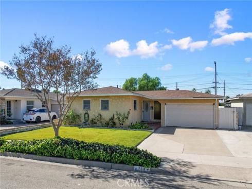 764 N Russell   Drive, Orange, CA