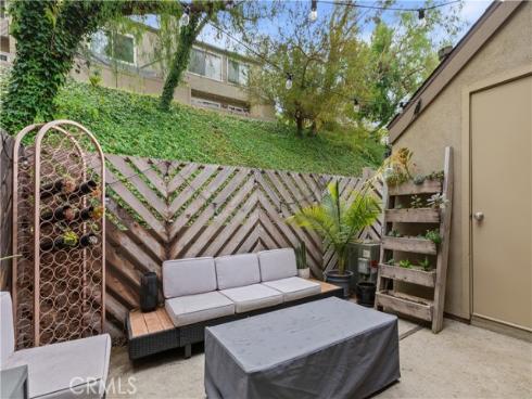 5825 E Creekside  22  Avenue, Orange, CA