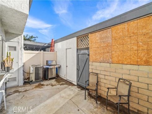 1910 W Palmyra  94  Avenue, Orange, CA