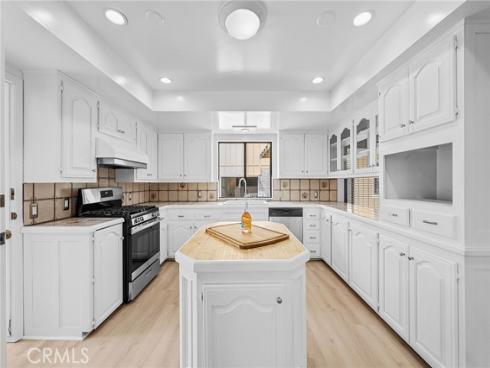 2122 N Shaffer Street A & B , Orange, CA