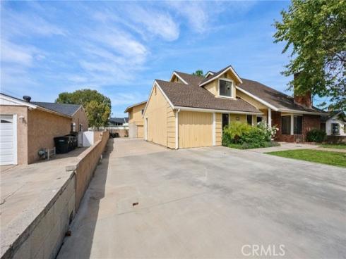 2122 N Shaffer Street A & B , Orange, CA