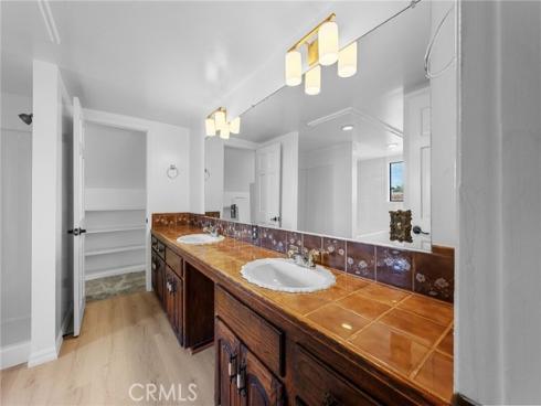 2122 N Shaffer Street A & B , Orange, CA