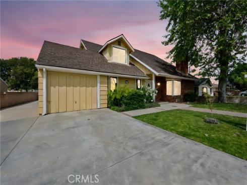 2122 N Shaffer Street A & B , Orange, CA