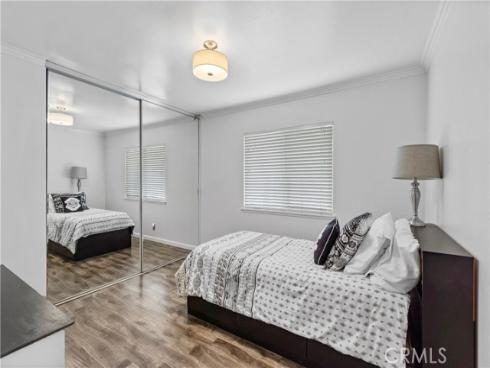 805 W Brentwood Avenue, Orange, CA