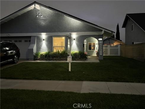 805 W Brentwood Avenue, Orange, CA