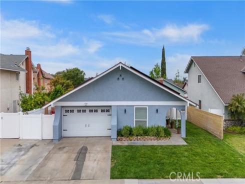 805 W Brentwood Avenue, Orange, CA