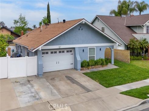 805 W Brentwood Avenue, Orange, CA