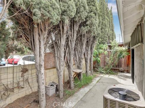 402 E Glendale Drive, Orange, CA