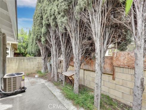 402 E Glendale Drive, Orange, CA