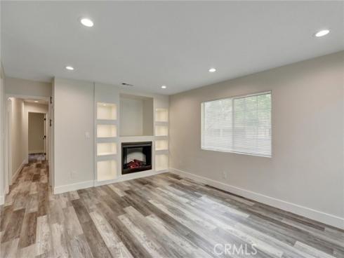 402 E Glendale Drive, Orange, CA