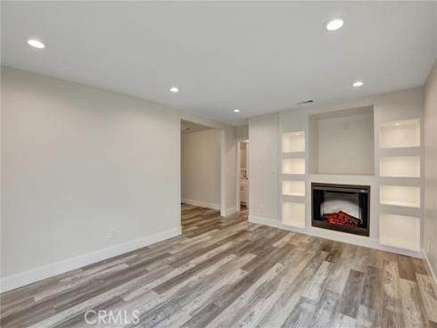 402 E Glendale Drive, Orange, CA