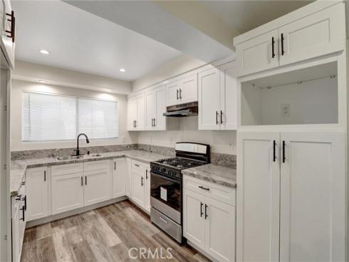 402 E Glendale Drive, Orange, CA