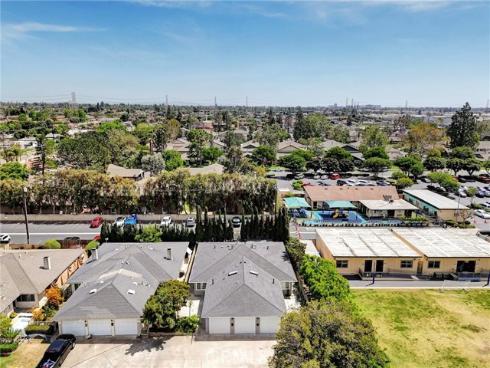402 E Glendale Drive, Orange, CA