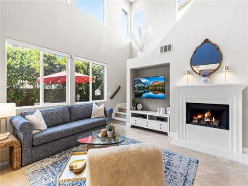 253 W Tulip Tree , Orange, CA