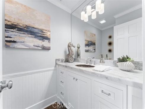 2546 E Palmyra Avenue, Orange, CA