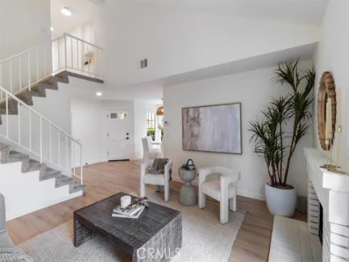 2720 E Walnut 10 Avenue, Orange, CA