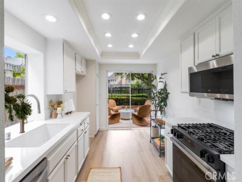 2720 E Walnut 10 Avenue, Orange, CA