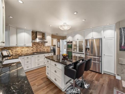 3123 E La Veta Avenue, Orange, CA