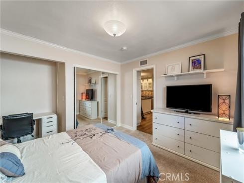 3123 E La Veta Avenue, Orange, CA