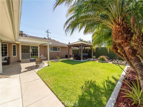 3123 E La Veta Avenue, Orange, CA