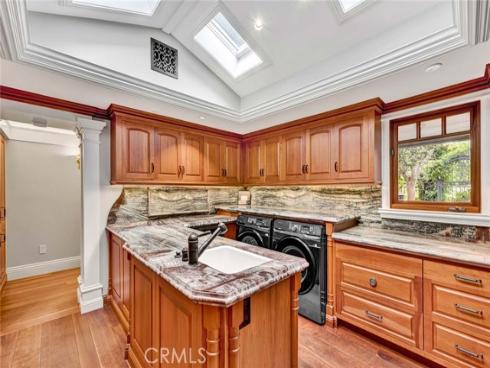 752 N Creekview Drive, Orange, CA