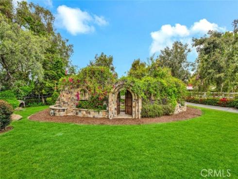 752 N Creekview Drive, Orange, CA