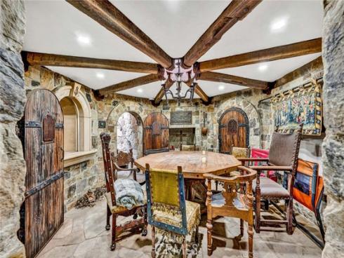 752 N Creekview Drive, Orange, CA