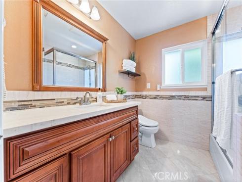 2223 E Vista Mesa Way, Orange, CA